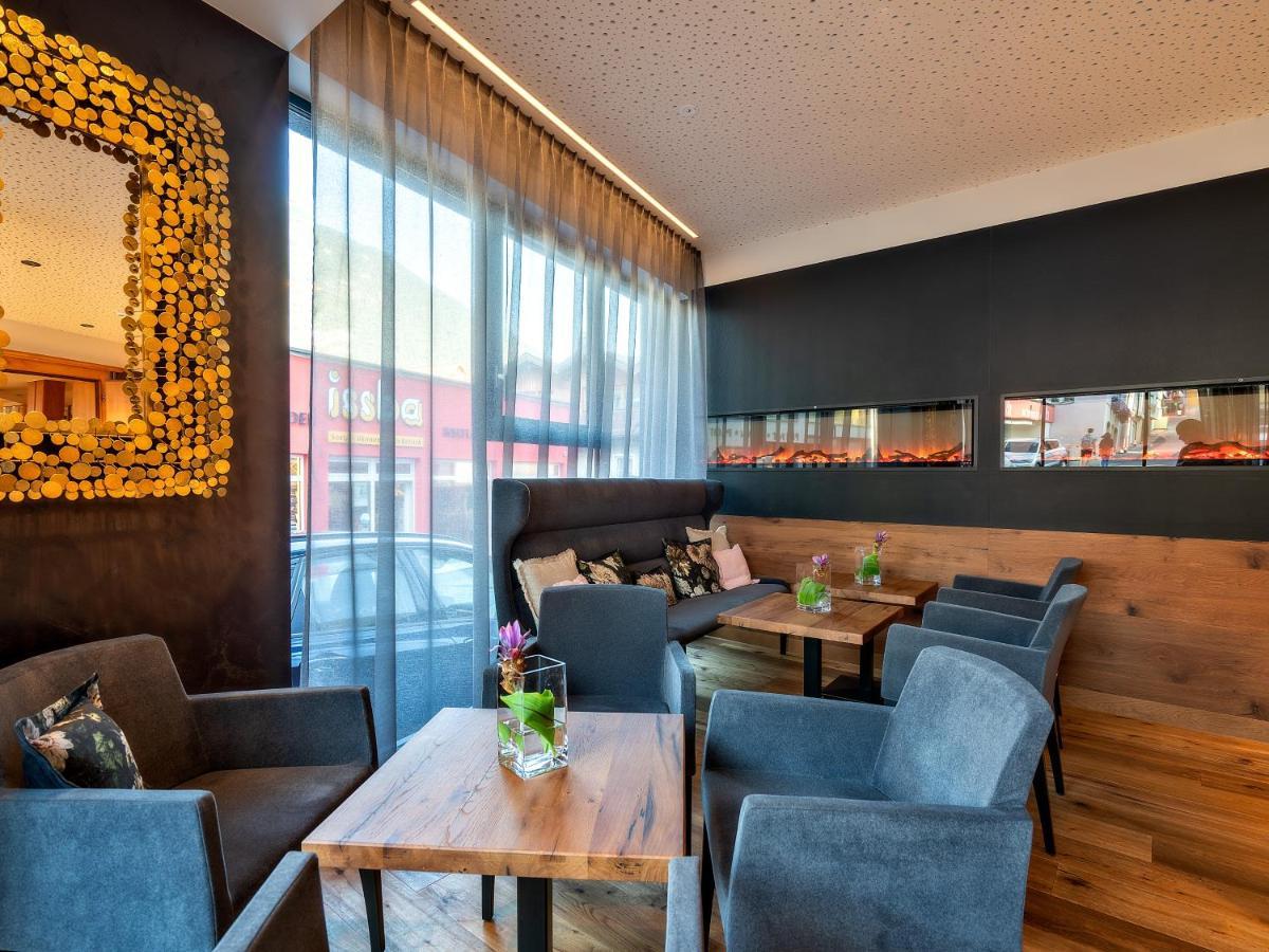 Stadthotel Eggerbraeu Имст Экстерьер фото