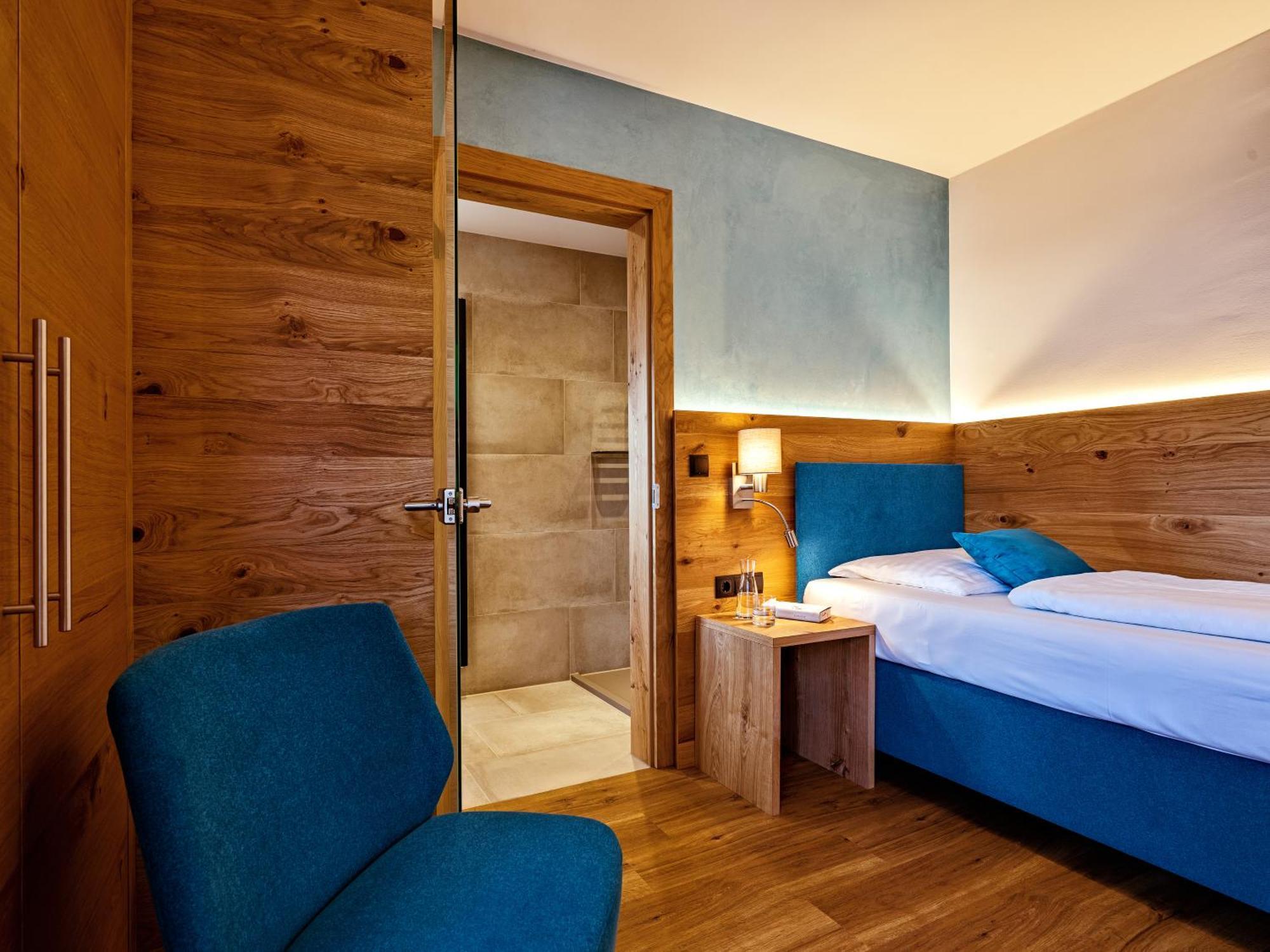 Stadthotel Eggerbraeu Имст Экстерьер фото